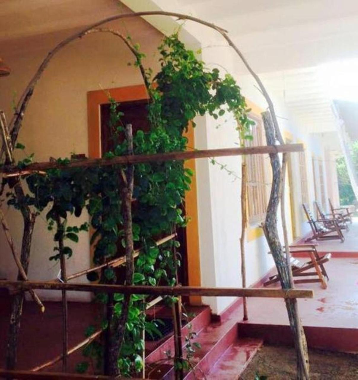 Yoho Sunera Resort Tanjanagaram Bagian luar foto